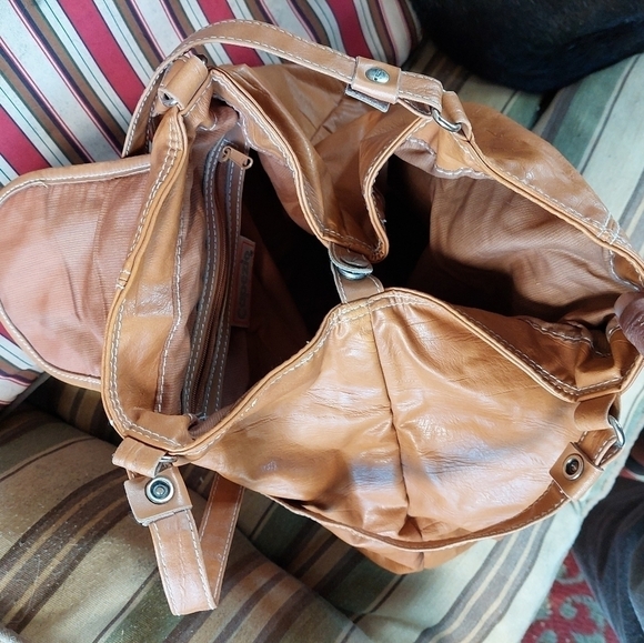 Capezio Butterscotch Large Handbag/Purse - Picture 4 of 14